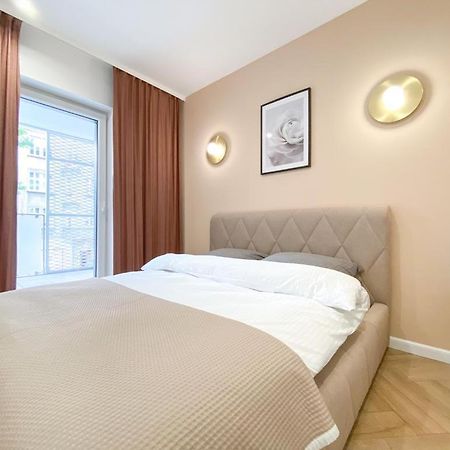 Apartament Family Zwierzyniecka Poznaň Exteriér fotografie
